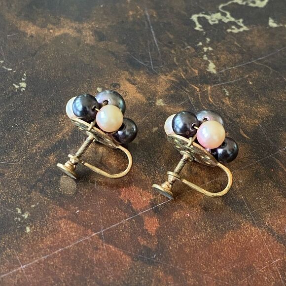 Vintage Screw-back Retro Bead Earrings - Picture 2 of 6